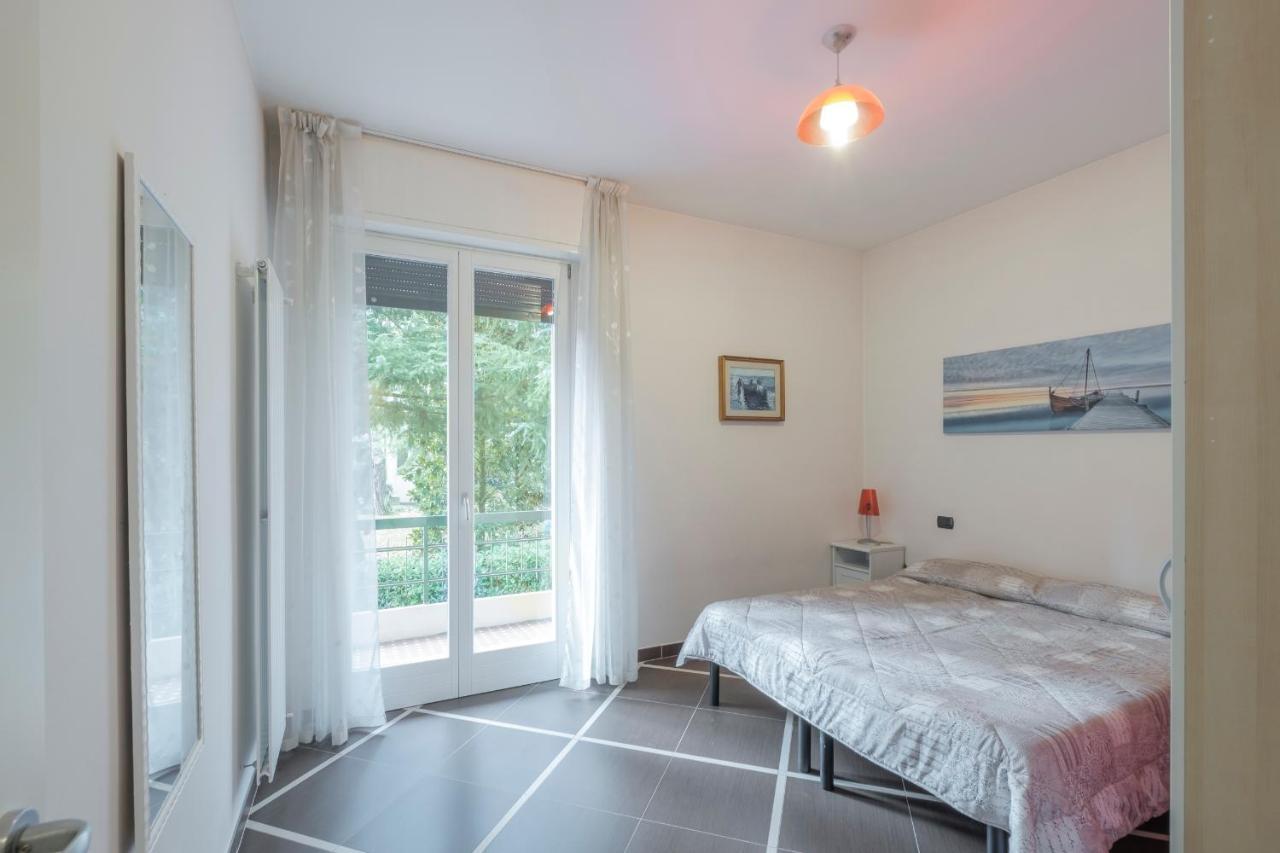 Aura Home Sirmione - 2 Bedrooms Apartment Exterior photo